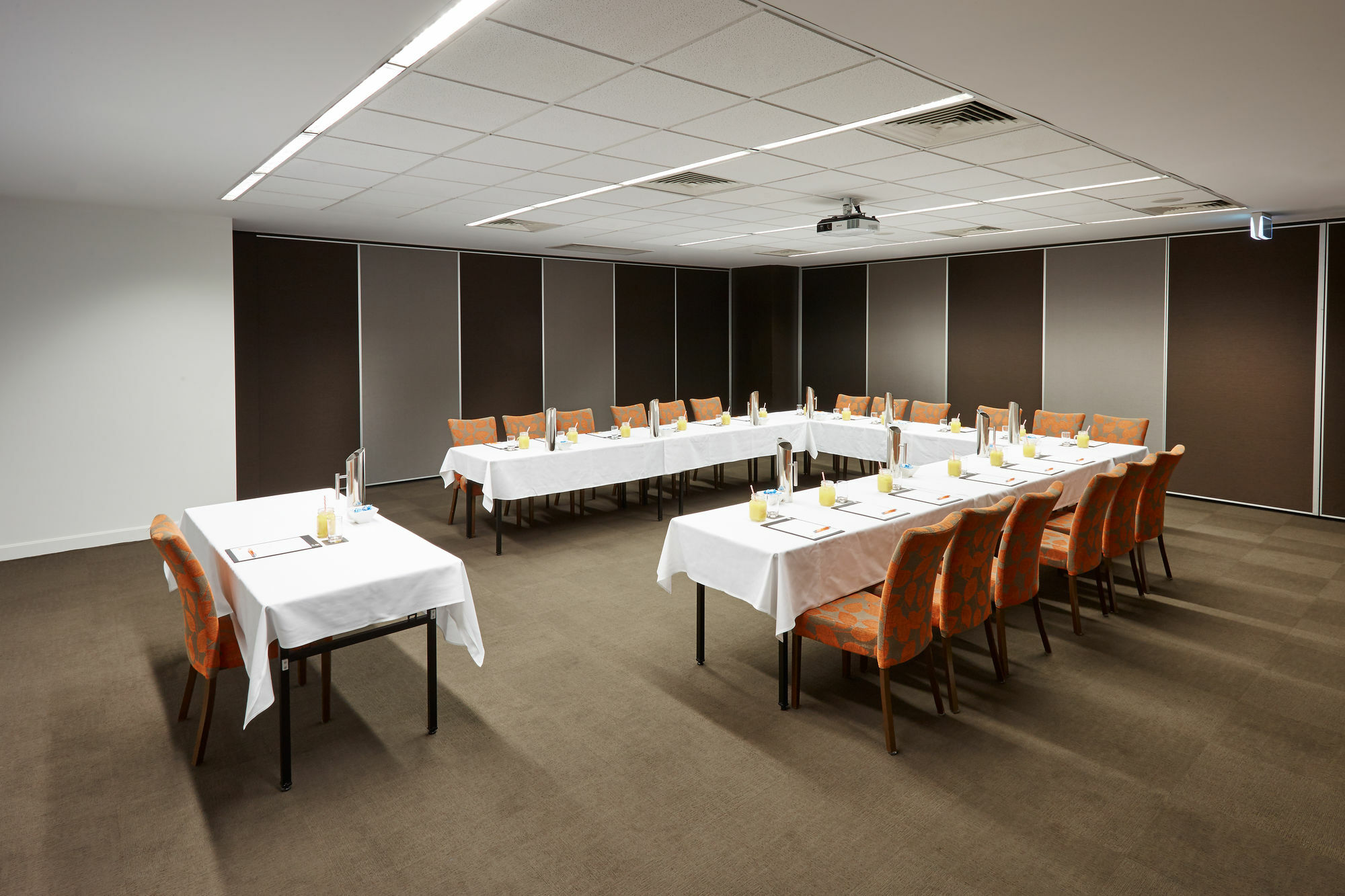 Dandenong Central Apartments Official Екстер'єр фото